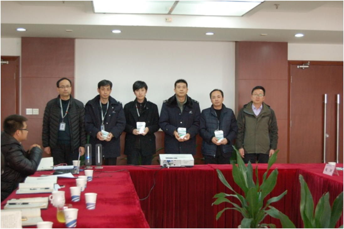 编印《公交驾驶员安全行为作业指导书》1.bmp