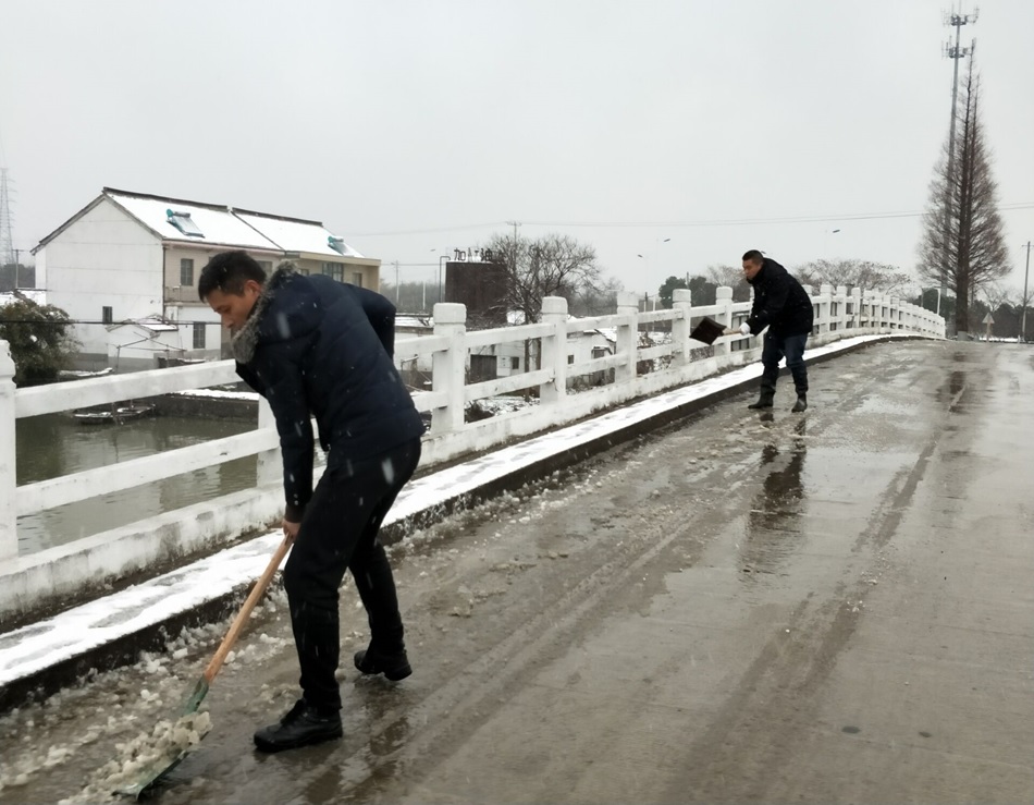 铲雪3.jpg
