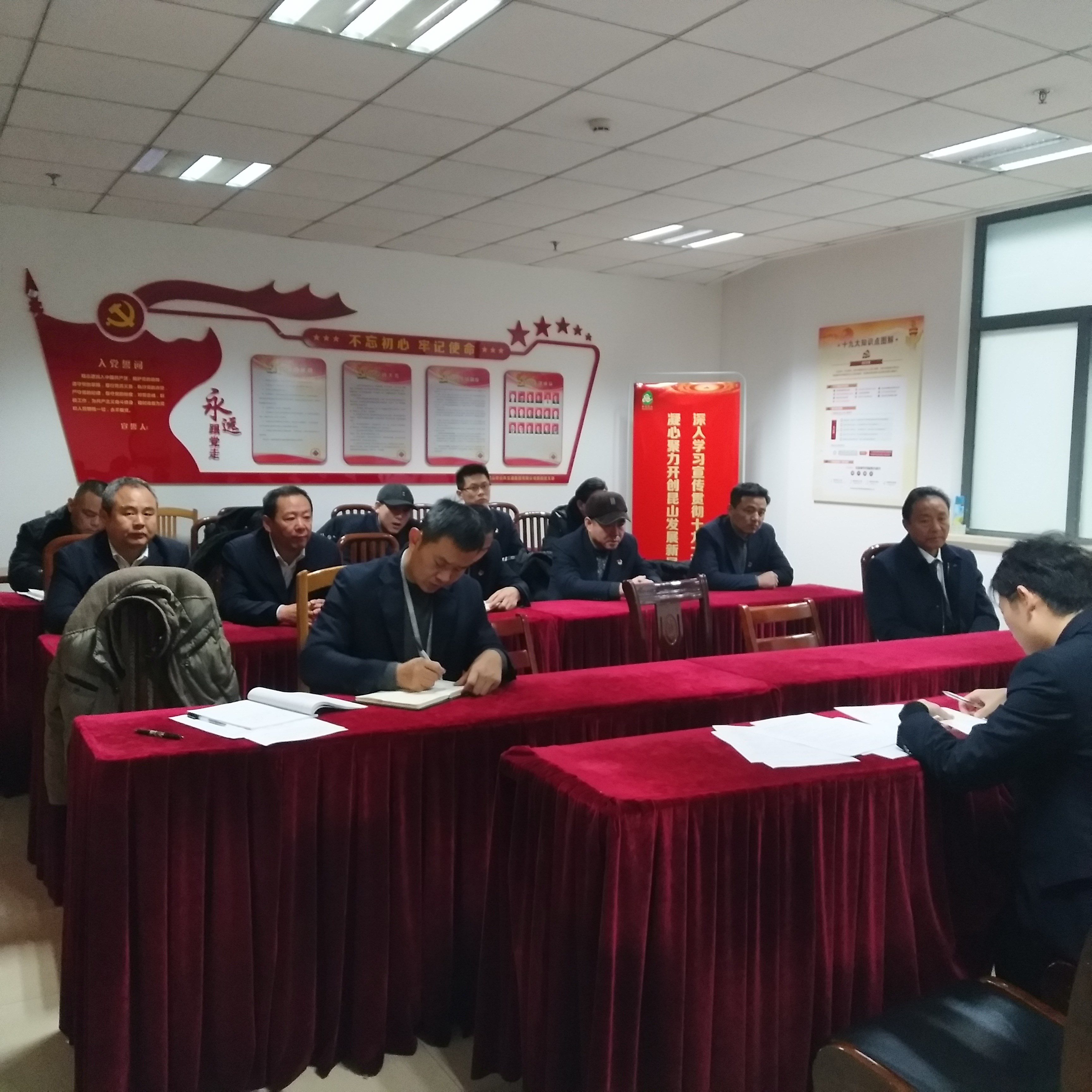 QQ图片20180124135858.jpg QQ图片20180124135858.jpg